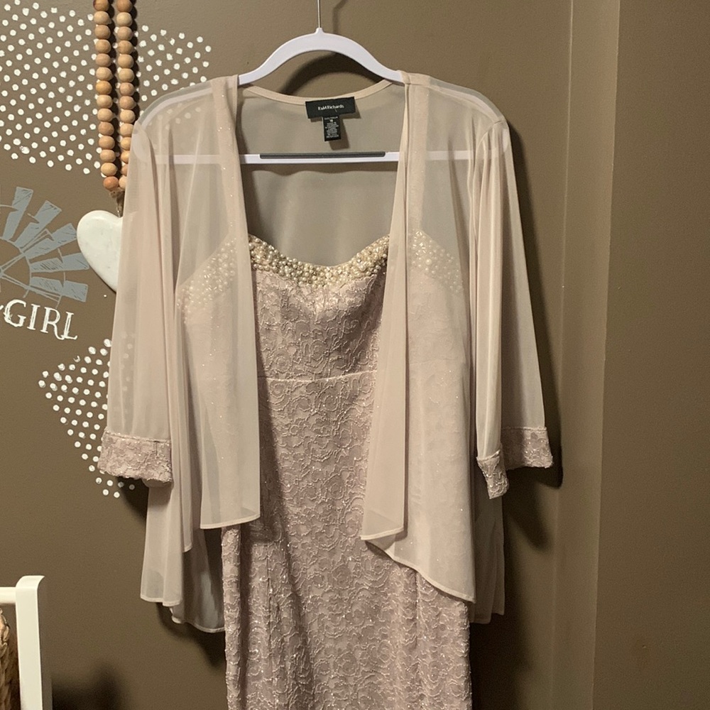R&M Richards size 16 champagne color pesrl embellished long Evening dress
